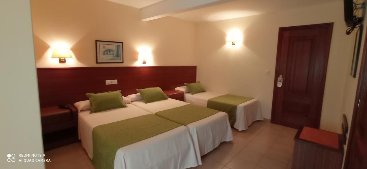 Hotel Siroco Portonovo Buitenkant foto