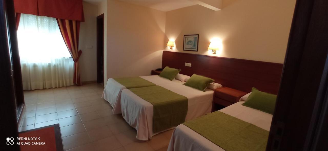 Hotel Siroco Portonovo Buitenkant foto